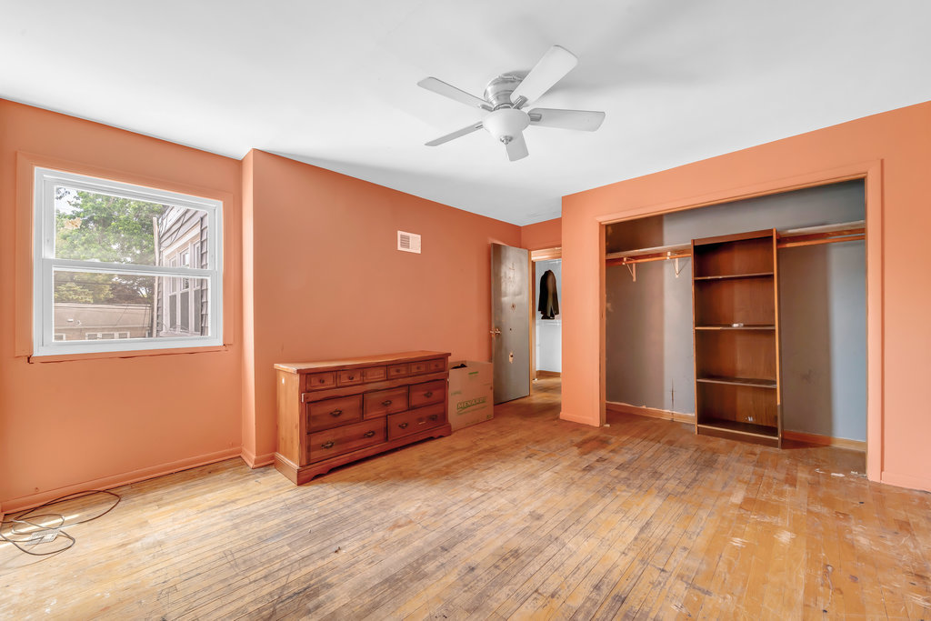 9207 S Kedzie Avenue #3, Evergreen Park, IL 60805
