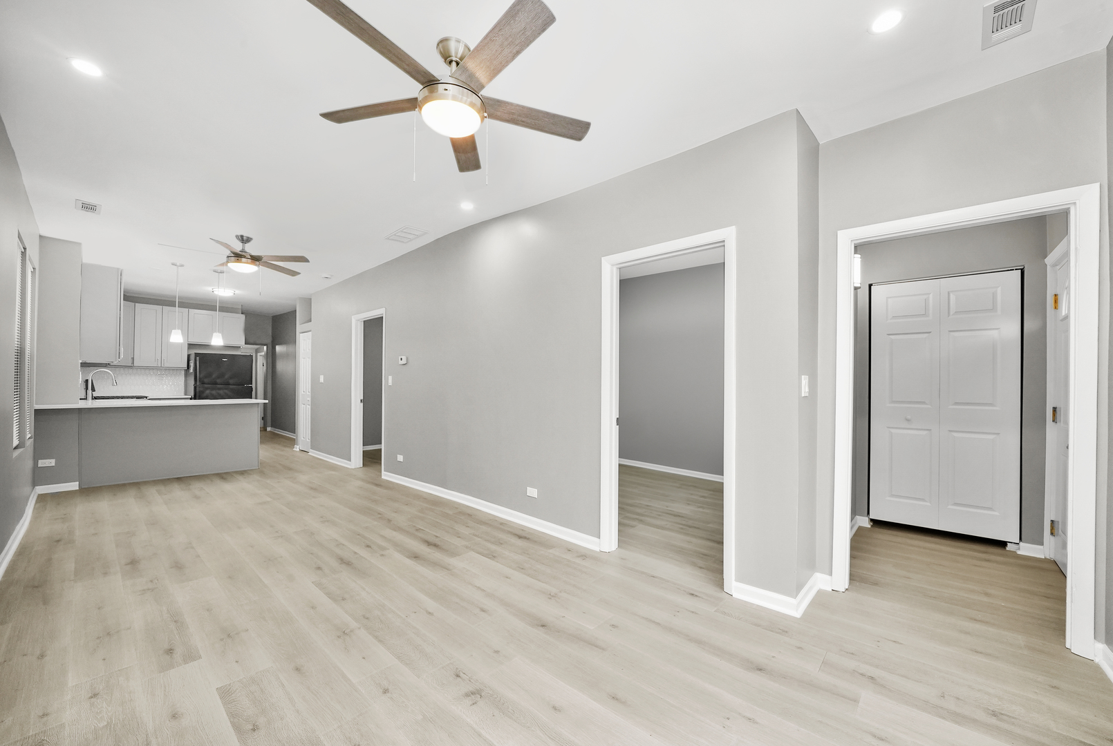 3328 S Damen Avenue, Chicago, IL 60608