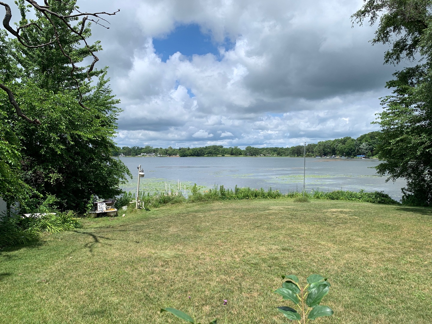144 Oakwood Drive, Antioch, IL 60002
