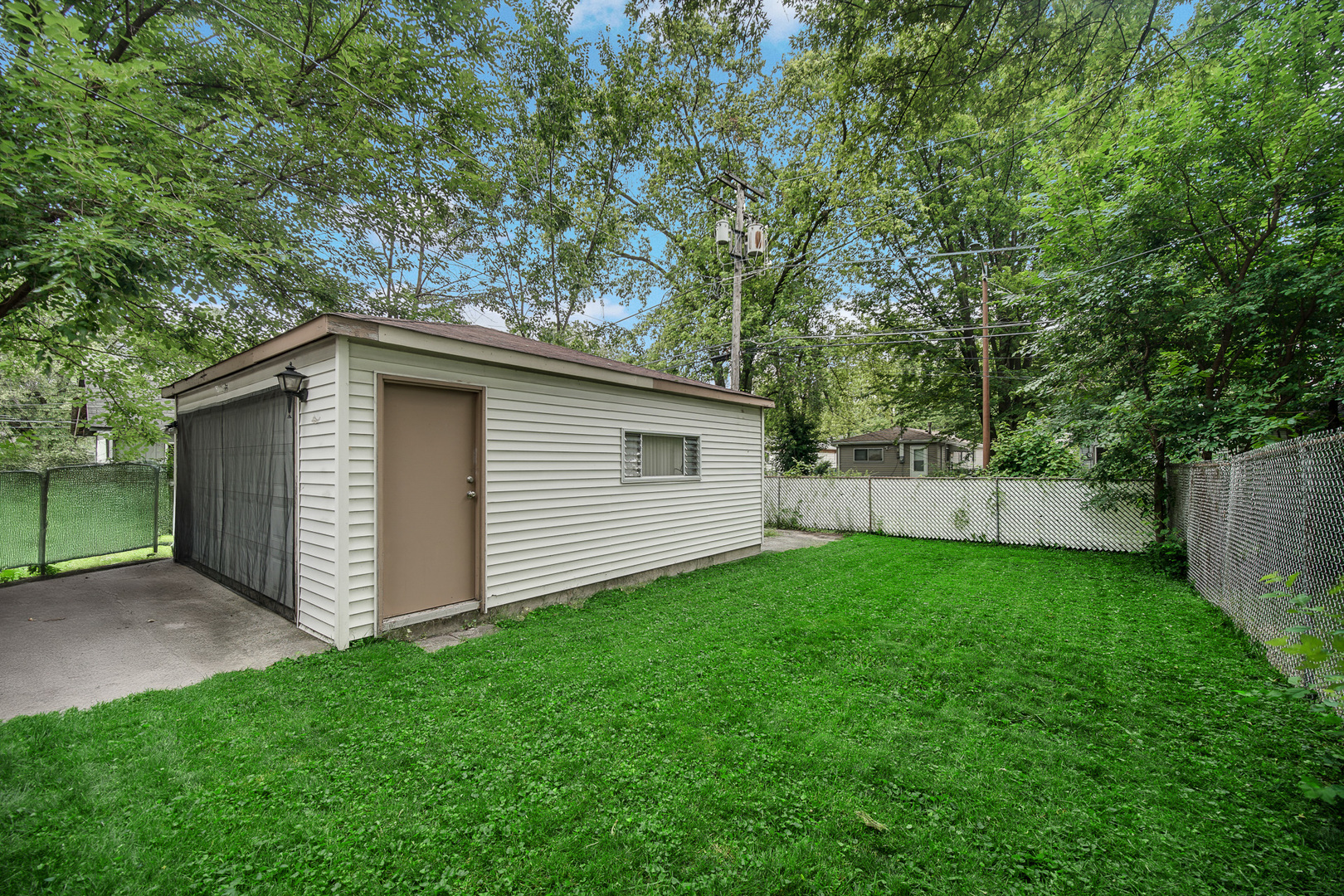 16913 Western Avenue, Hazel Crest, IL 60429