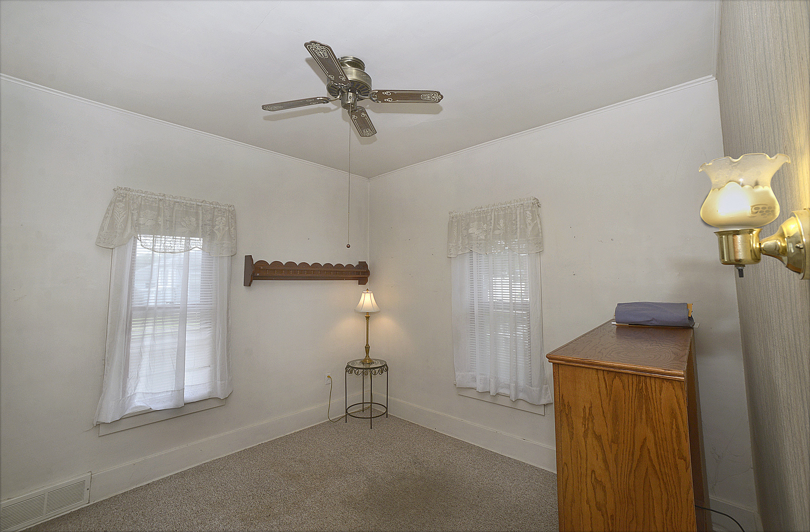 1339 W Jackson Street, Ottawa, IL 61350
