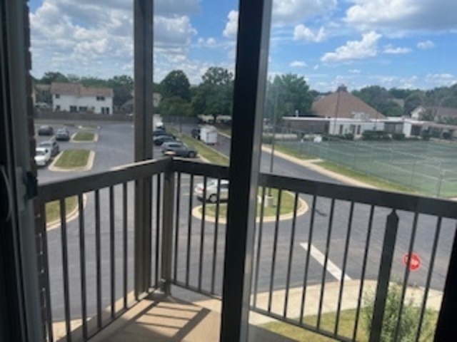 1375 Rebecca Drive #315, Hoffman Estates, IL 60169