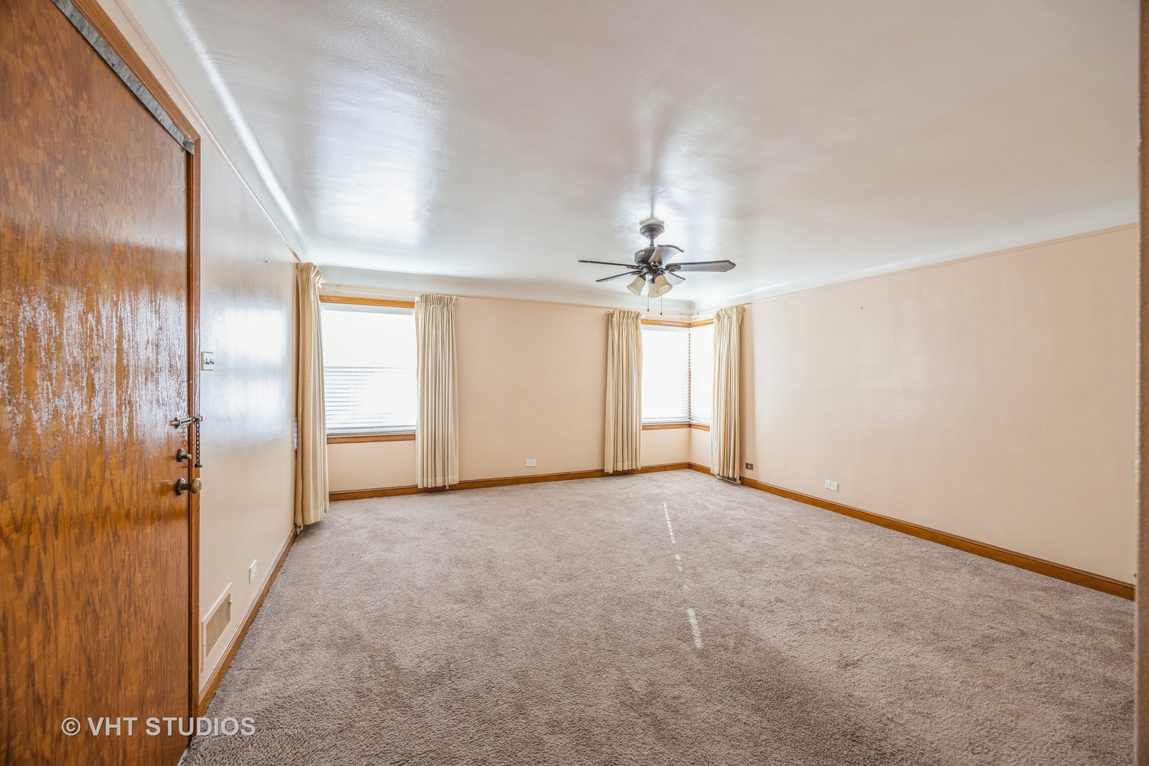 2452 W Marquette Road, Chicago, IL 60629