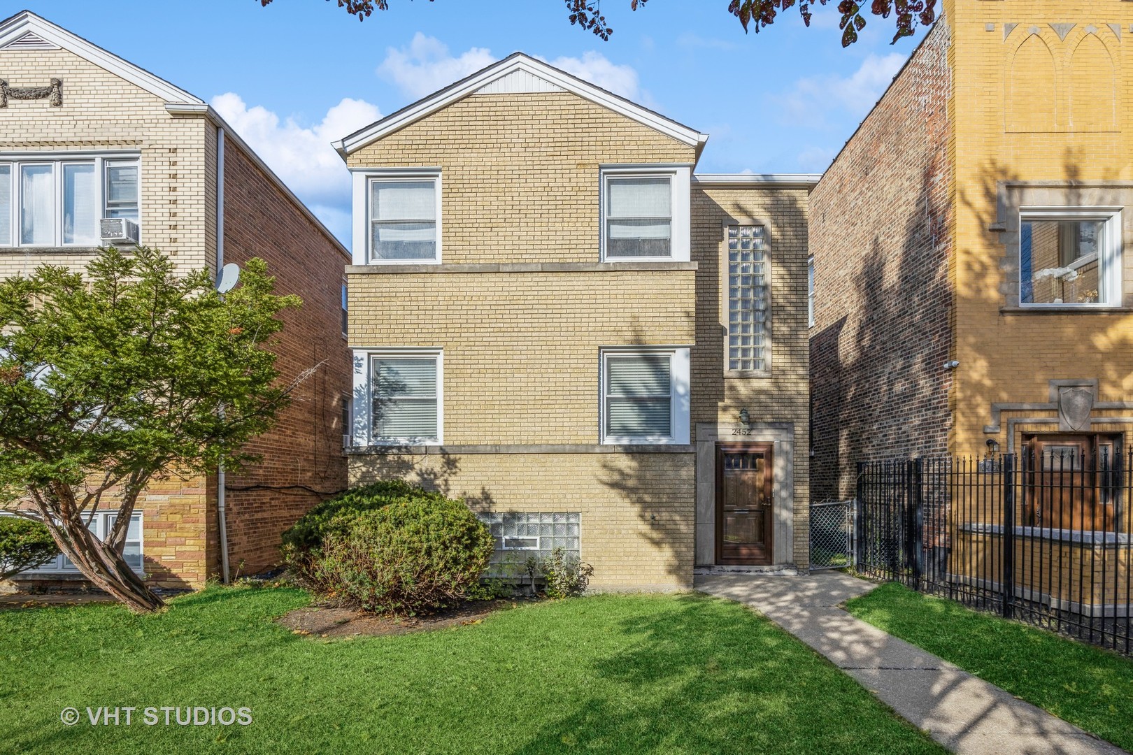2452 W Marquette Road, Chicago, IL 60629