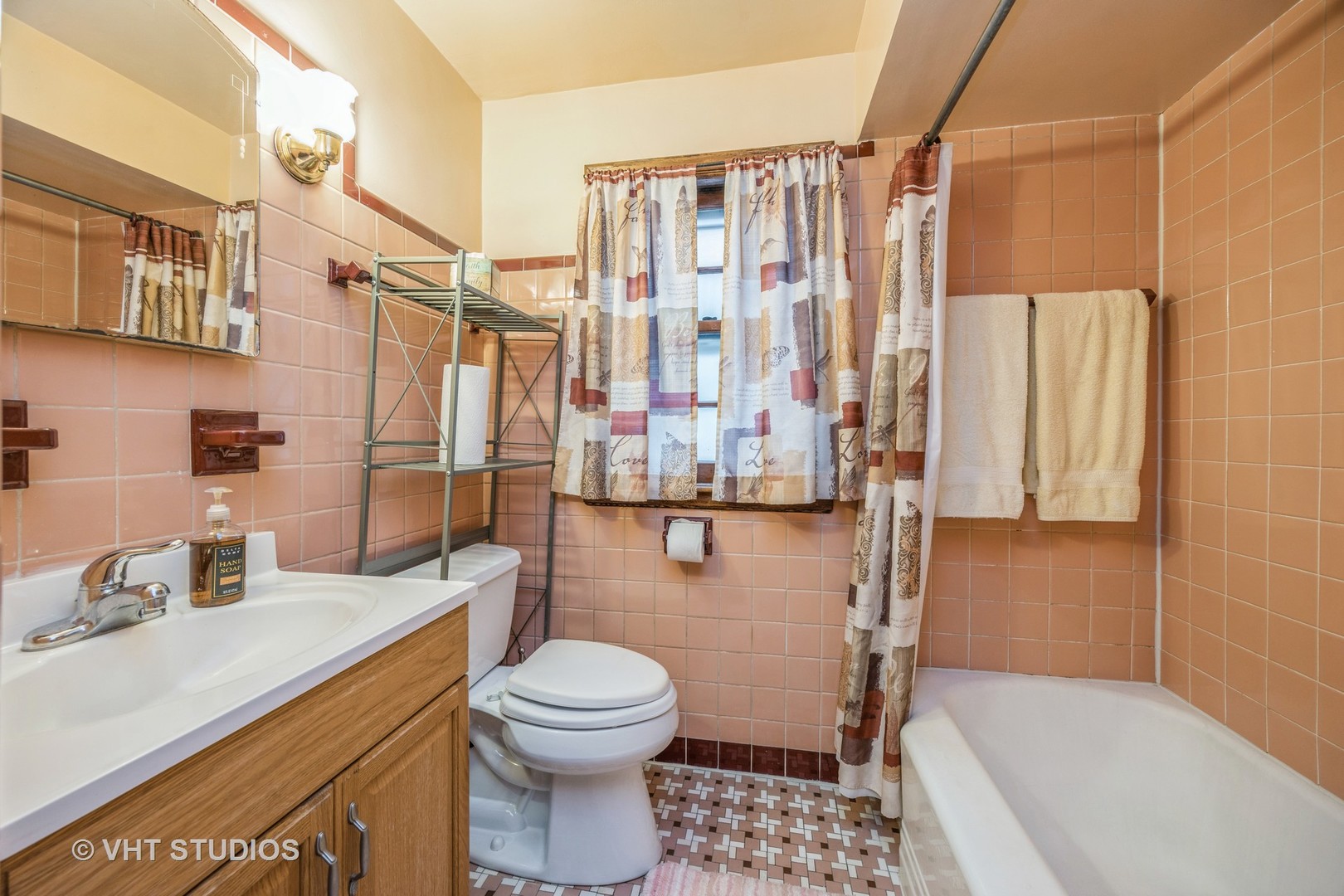 2452 W Marquette Road, Chicago, IL 60629