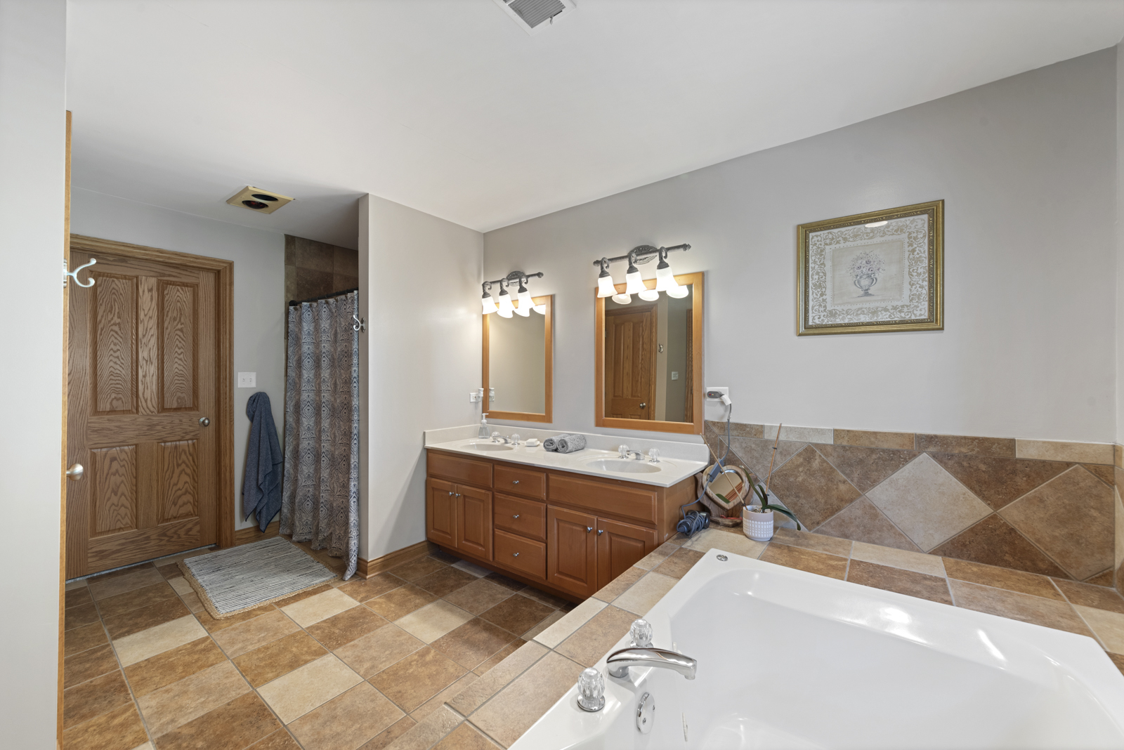 17304 Buck Drive, Orland Park, IL 60467