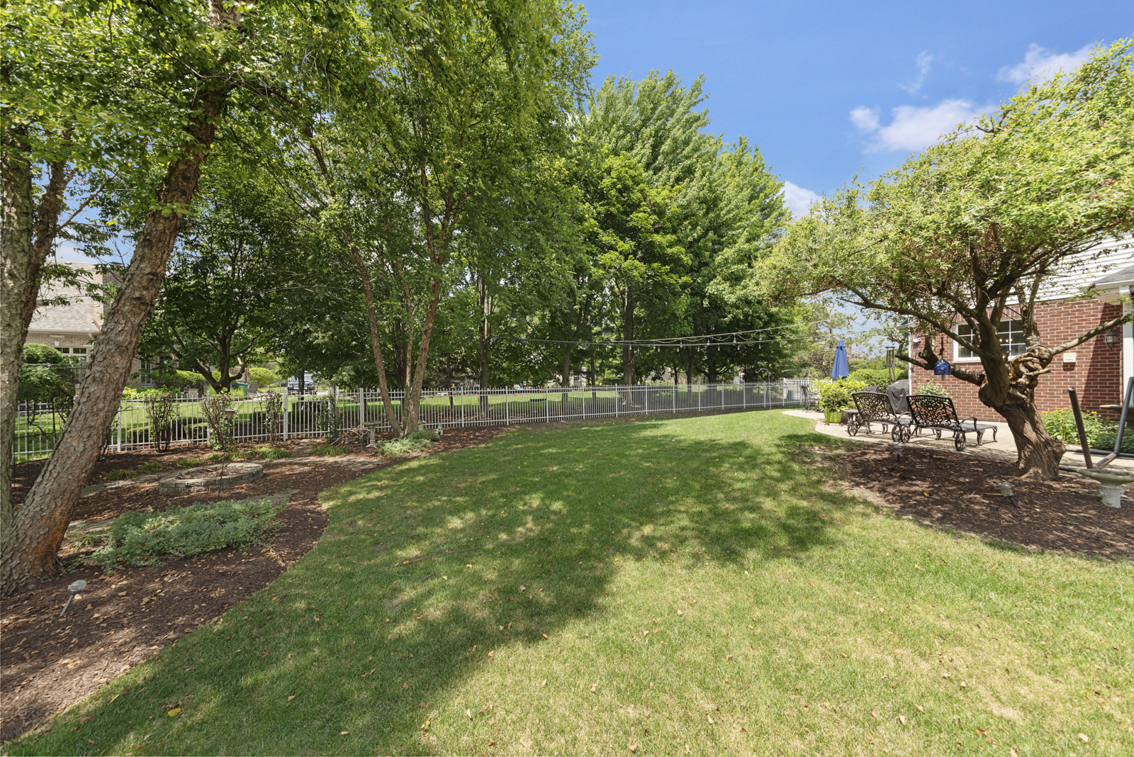 17304 Buck Drive, Orland Park, IL 60467