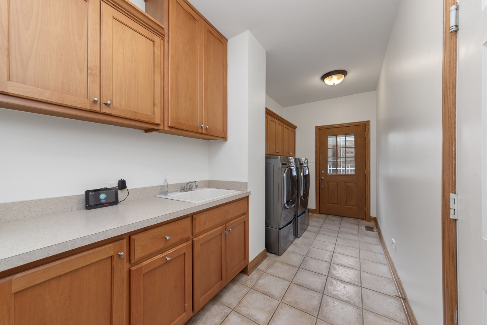 17304 Buck Drive, Orland Park, IL 60467
