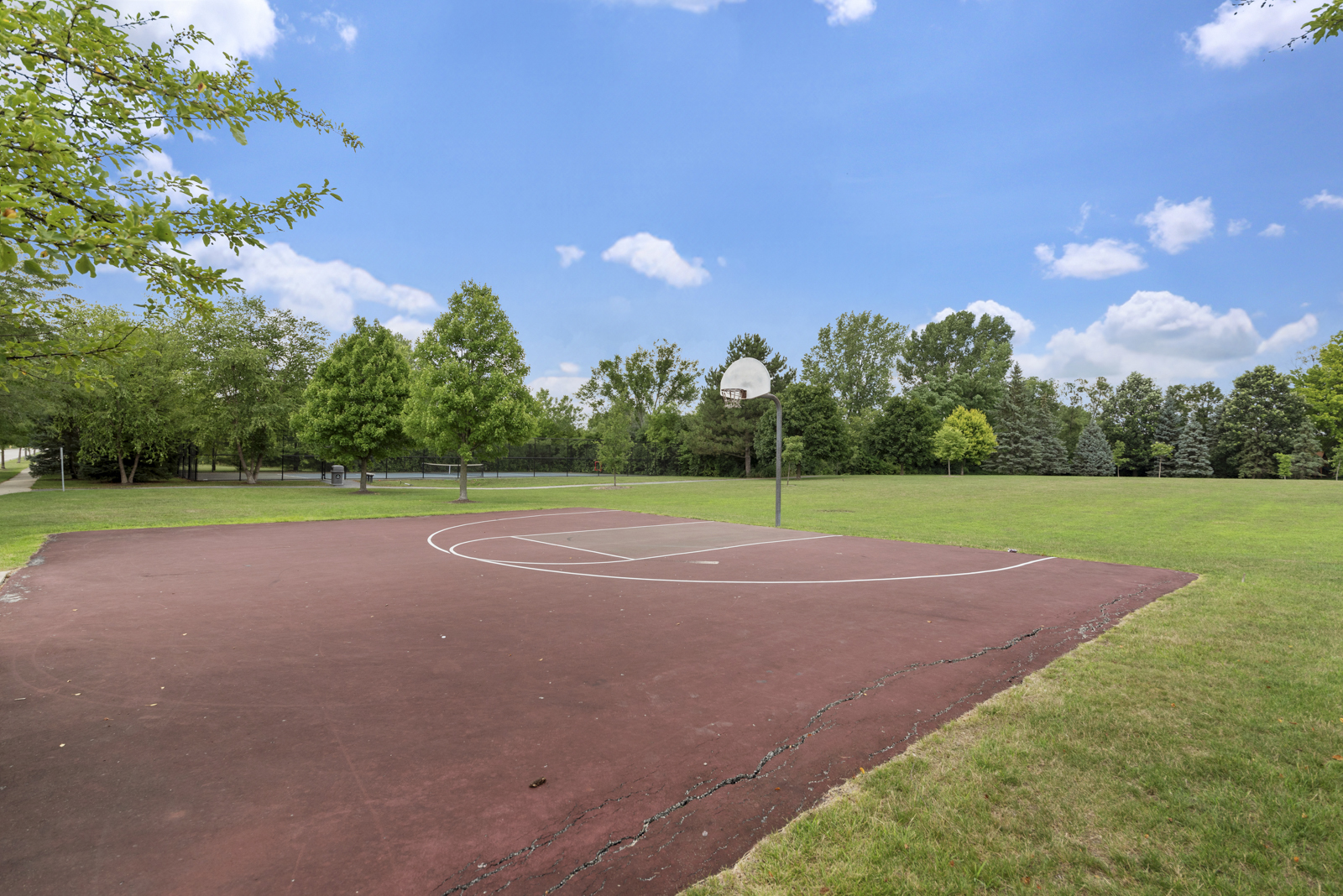 17304 Buck Drive, Orland Park, IL 60467