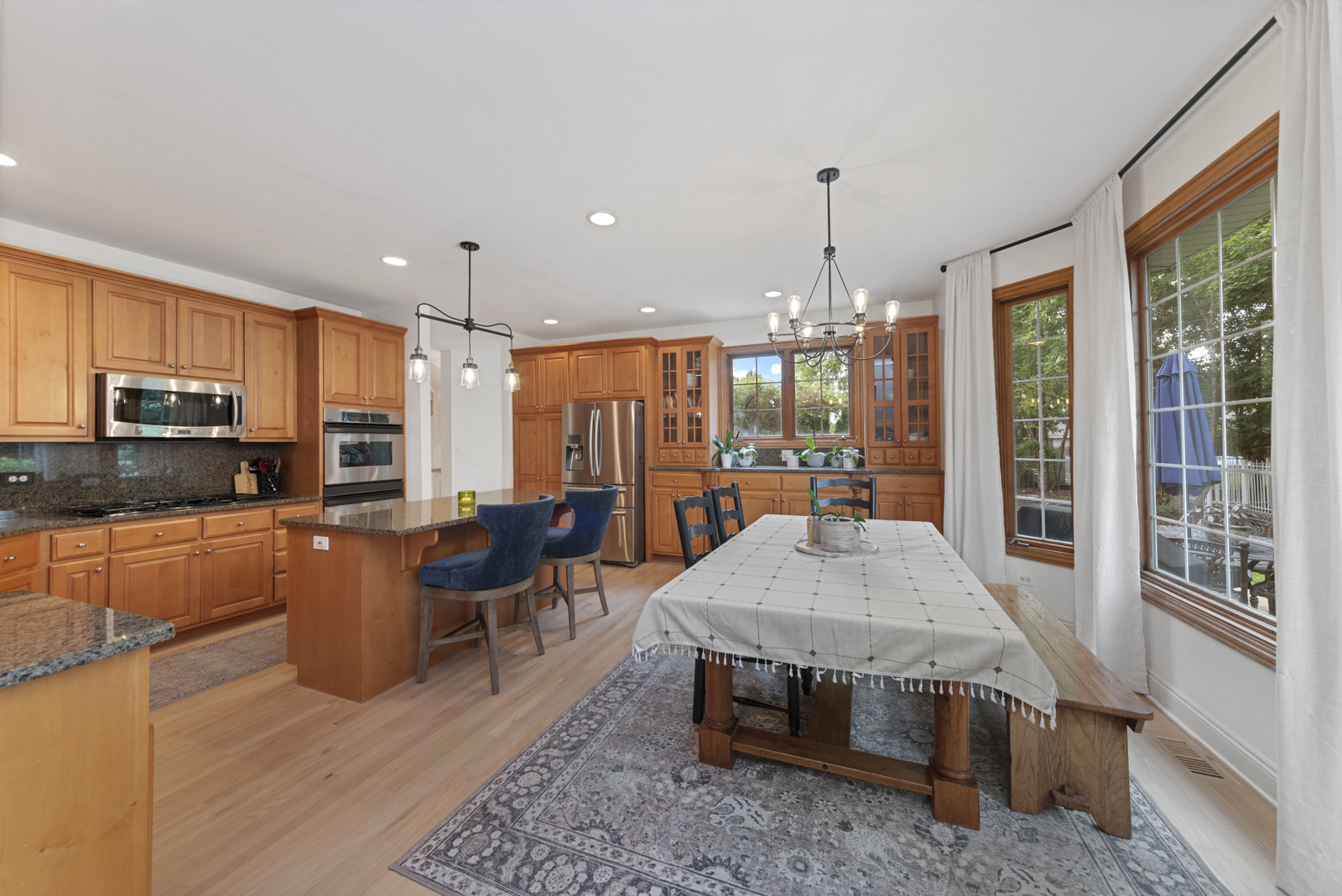 17304 Buck Drive, Orland Park, IL 60467