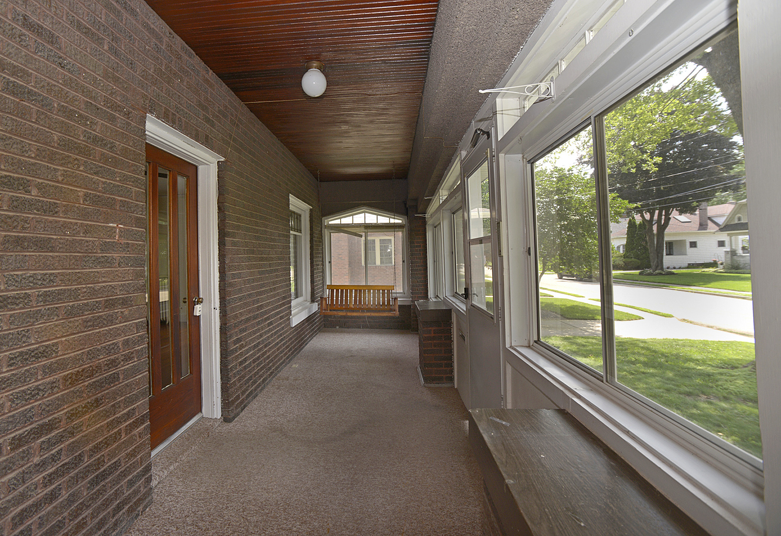2721 6th Street, Peru, IL 61354