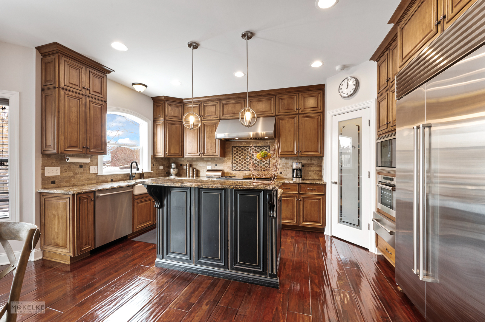 12908 Timber Wood Circle, Plainfield, IL 60585