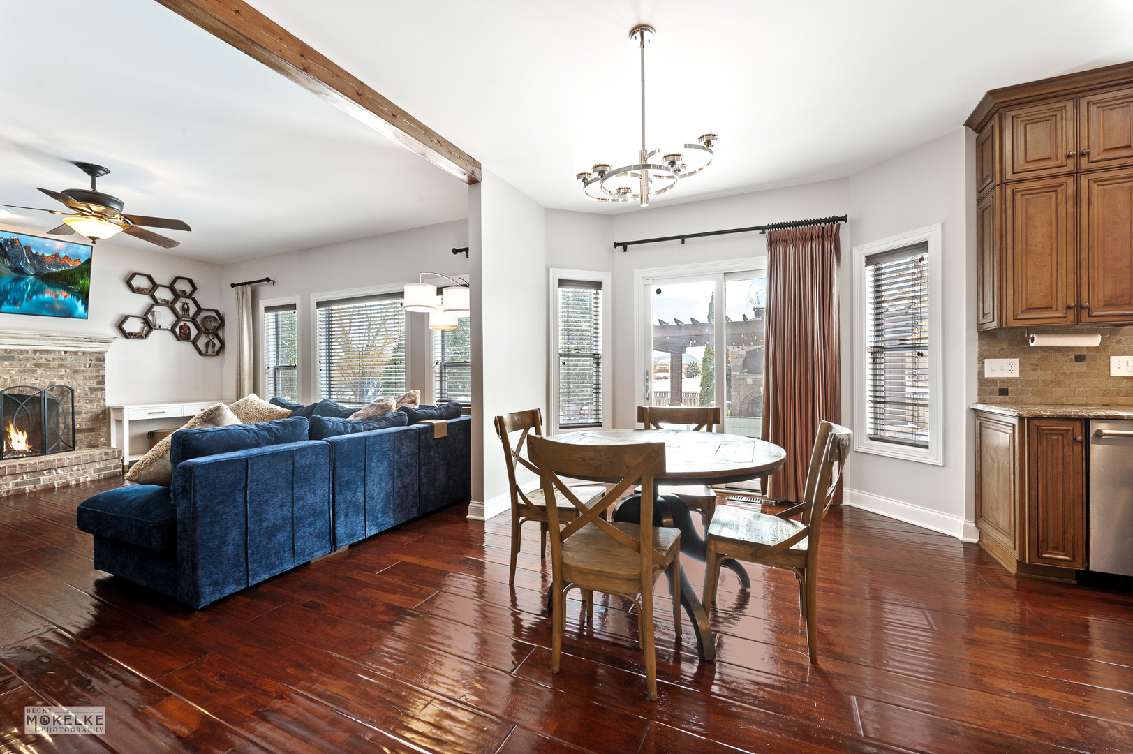 12908 Timber Wood Circle, Plainfield, IL 60585