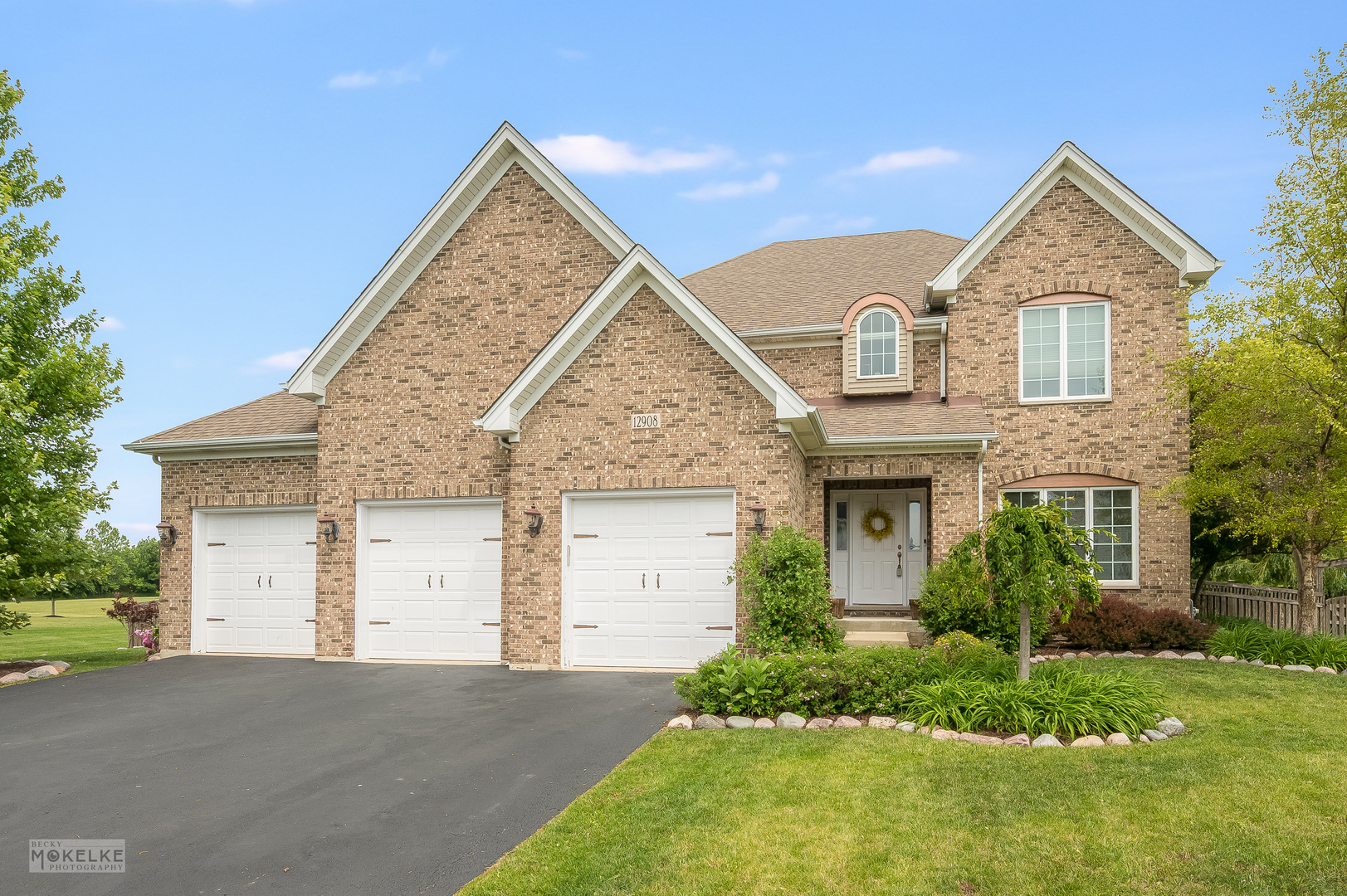 12908 Timber Wood Circle, Plainfield, IL 60585