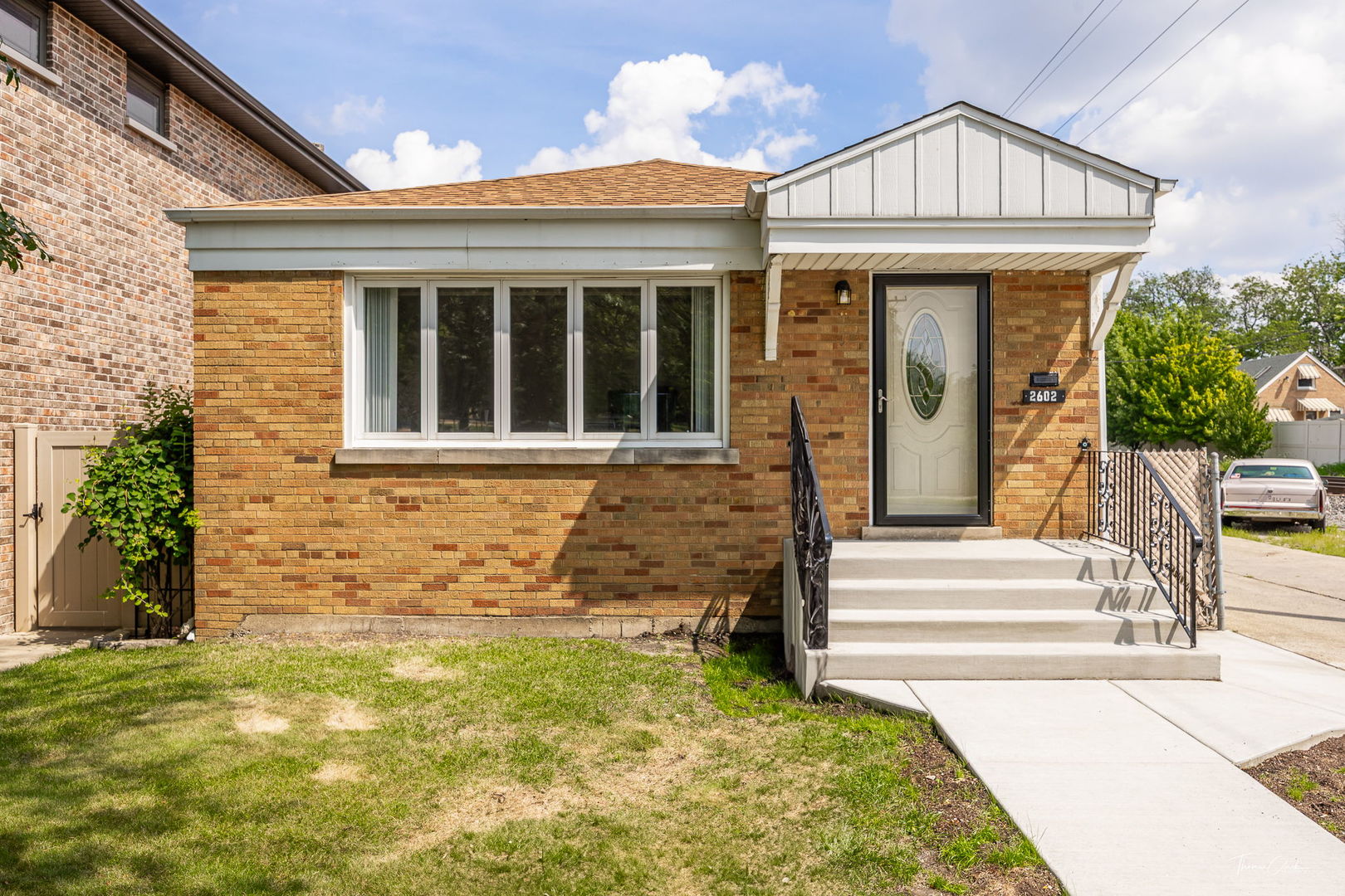 2602 W 105th Street, Chicago, IL 60655