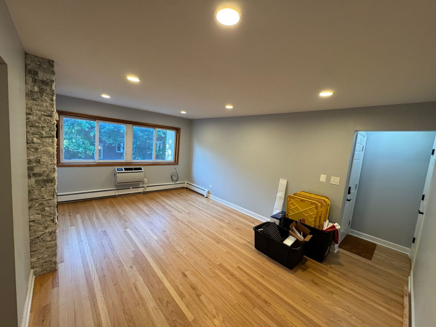 1647 W Rascher Avenue #3W, Chicago, IL 60640