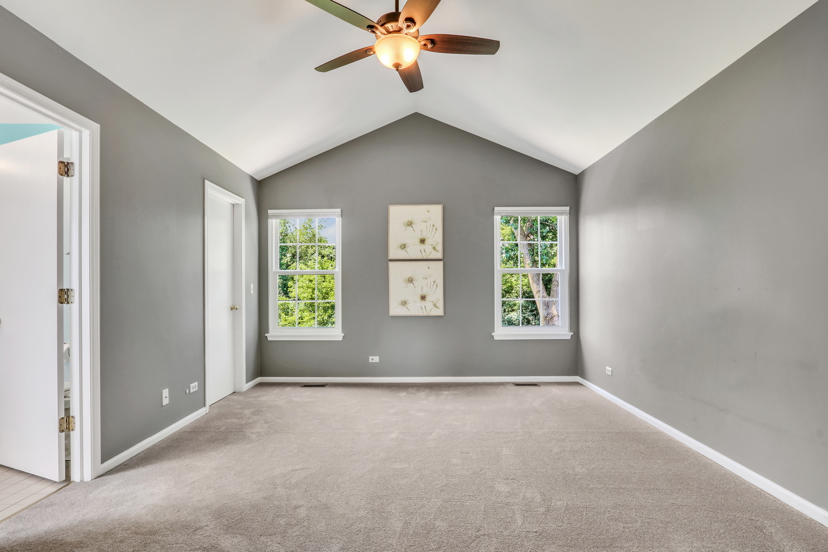 716 Darnell Lane, Gurnee, IL 60031