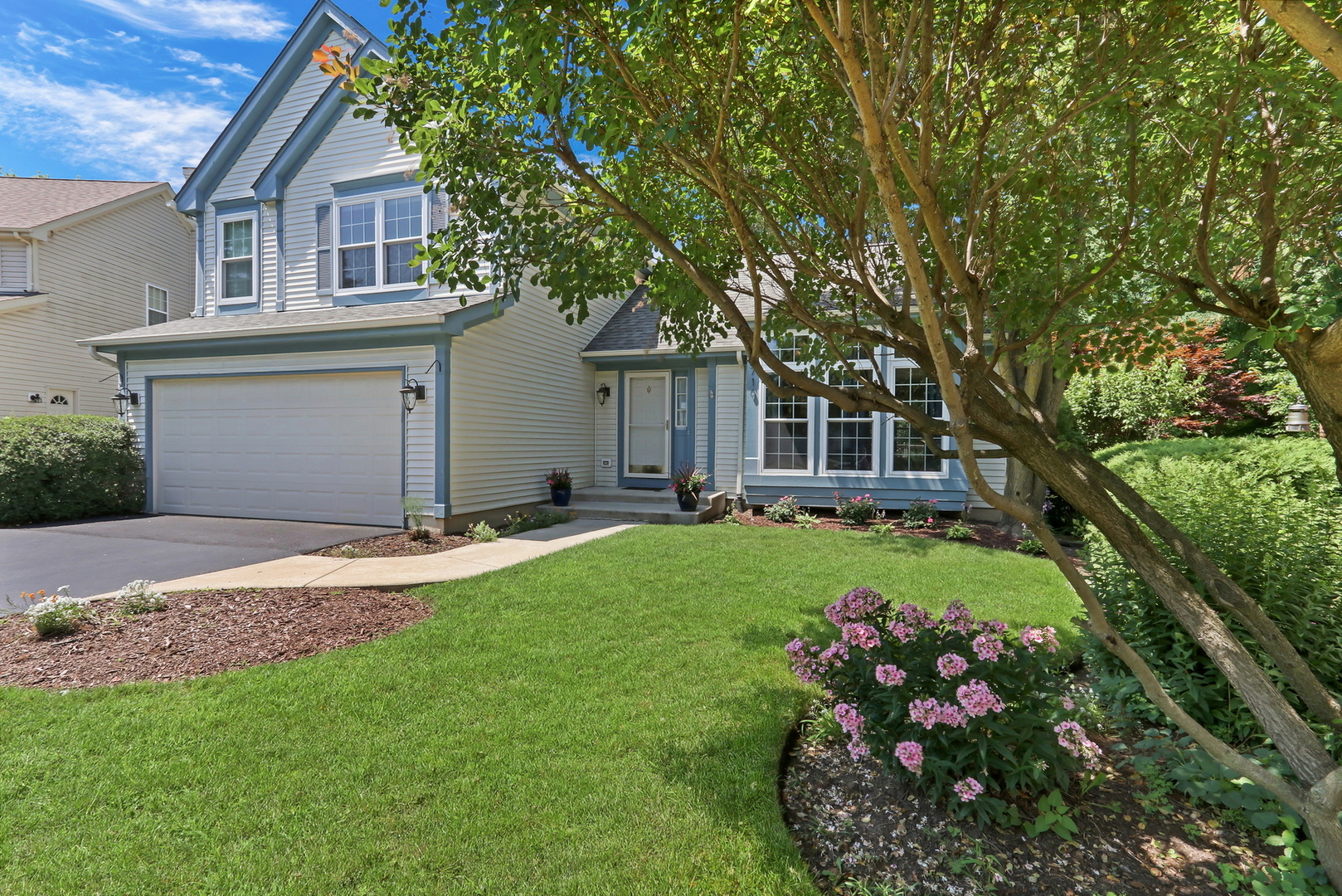 716 Darnell Lane, Gurnee, IL 60031
