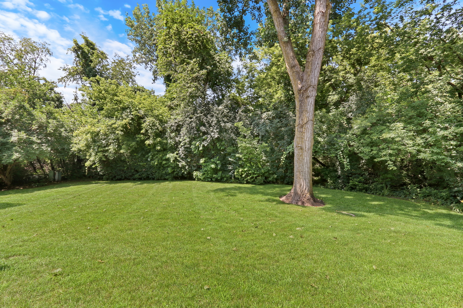 716 Darnell Lane, Gurnee, IL 60031