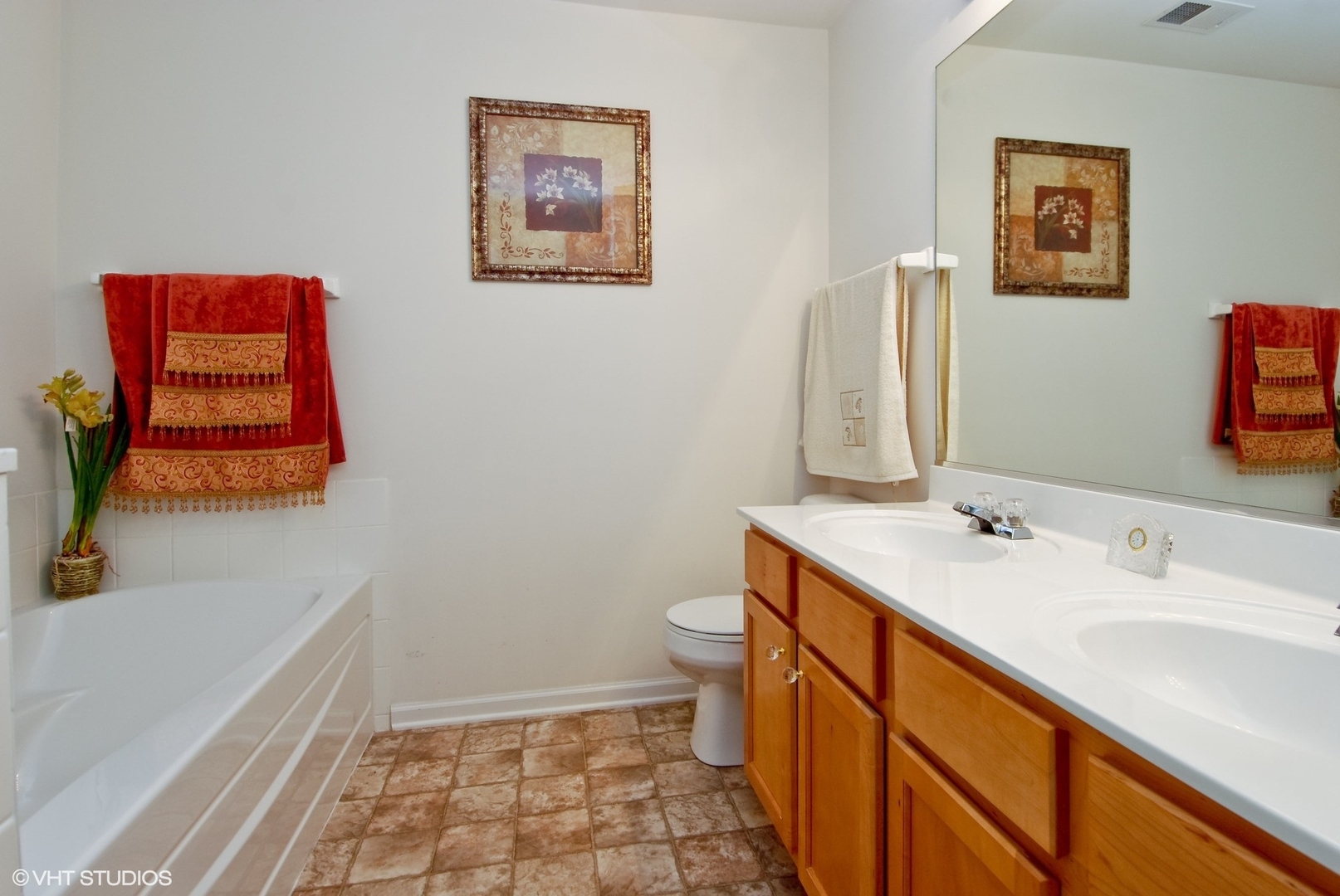 1414 WESTHAMPTON Drive #1414, Plainfield, IL 60586