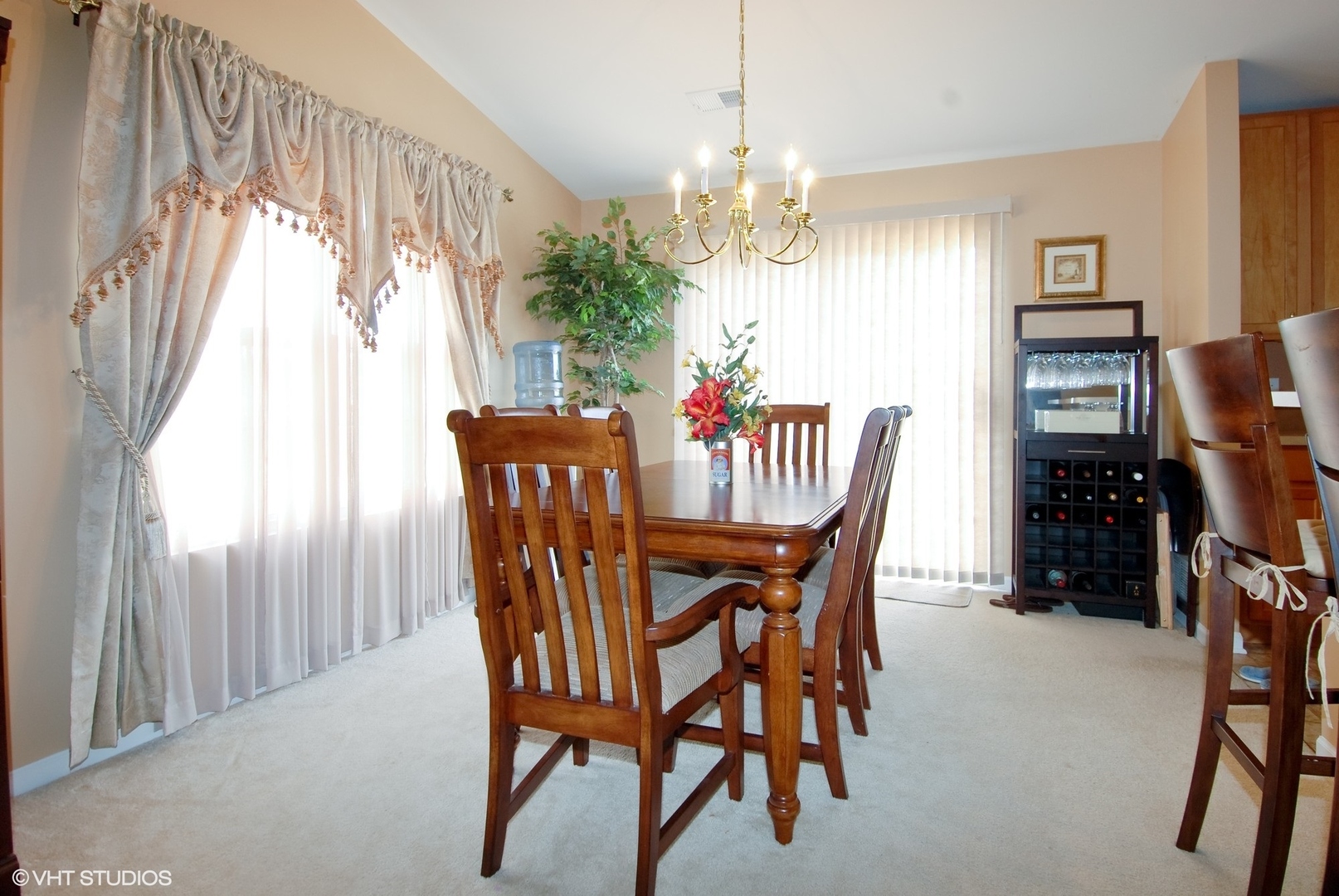 1414 WESTHAMPTON Drive #1414, Plainfield, IL 60586