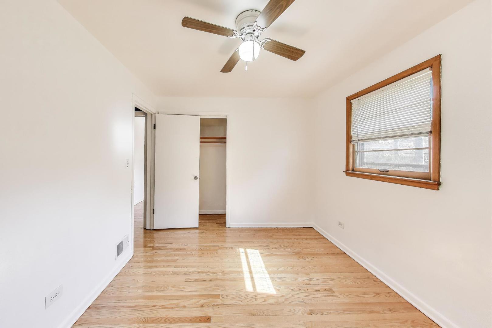2113 Walnut Street, Waukegan, IL 60087