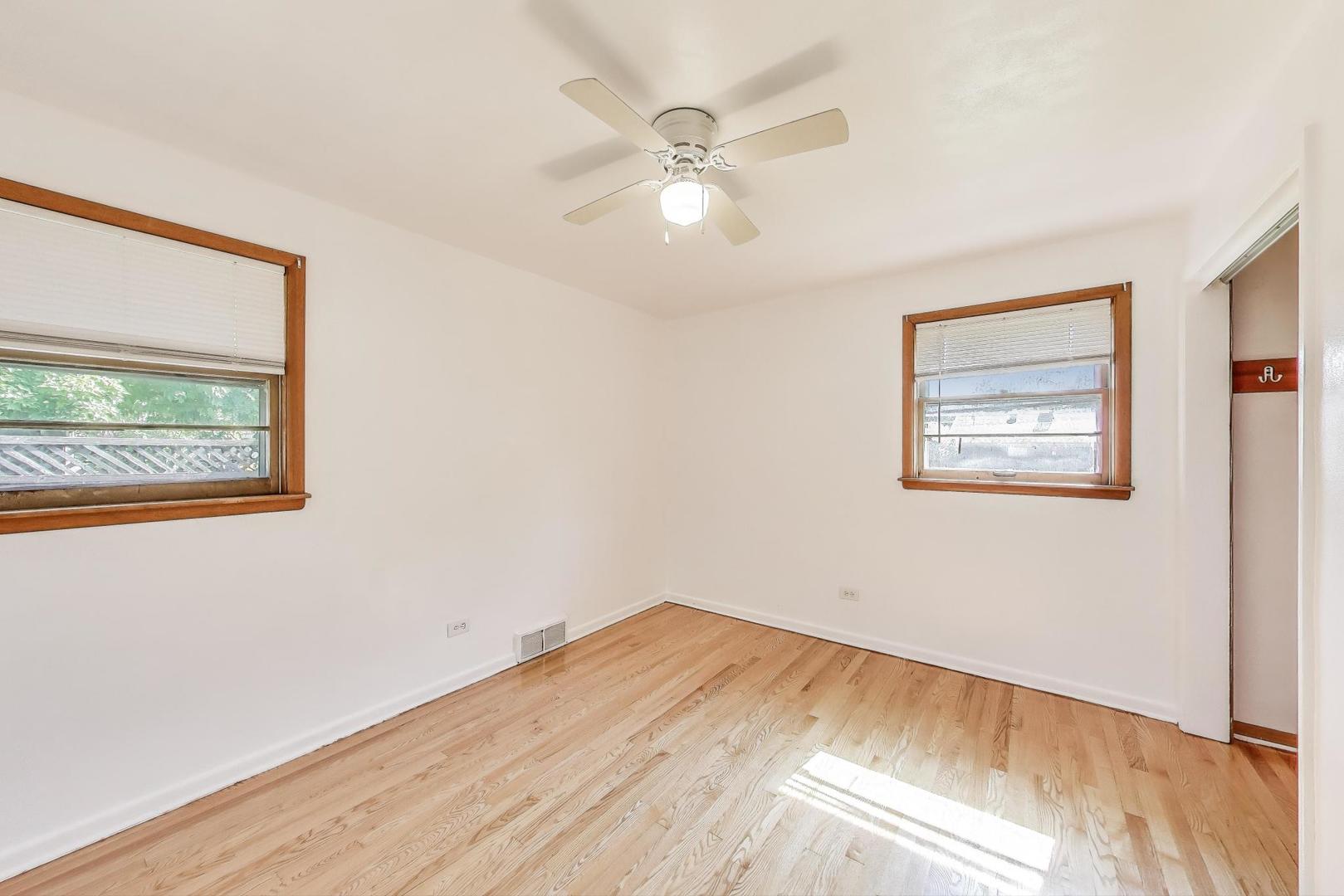 2113 Walnut Street, Waukegan, IL 60087