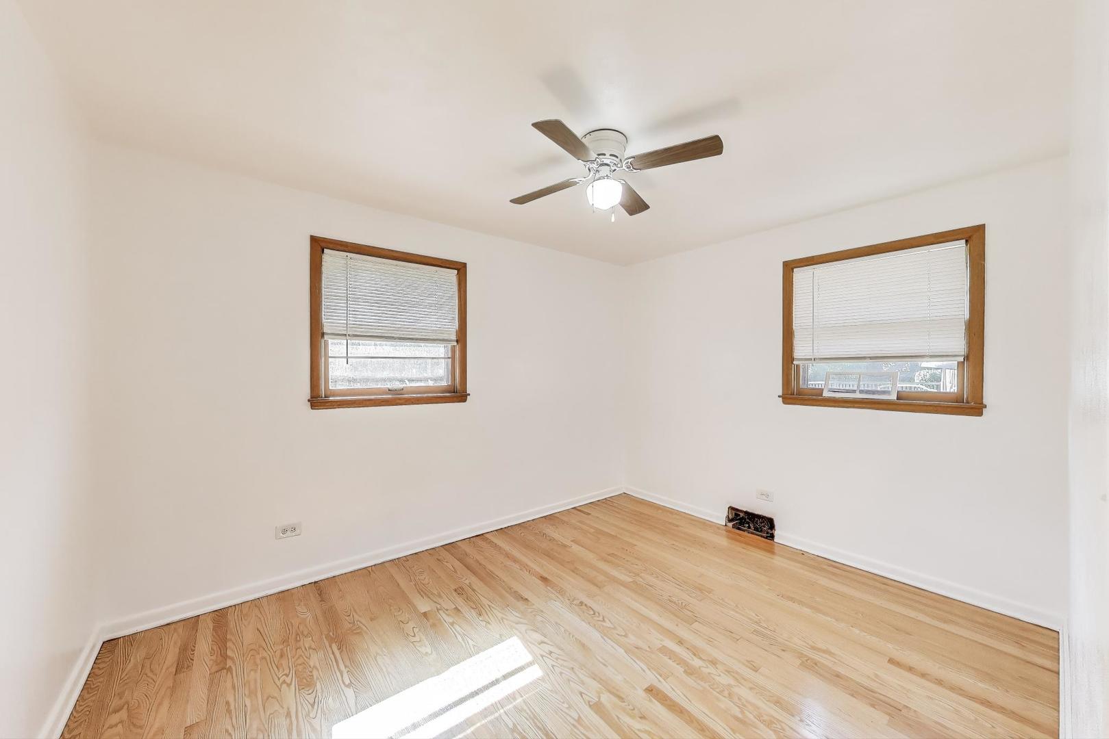 2113 Walnut Street, Waukegan, IL 60087