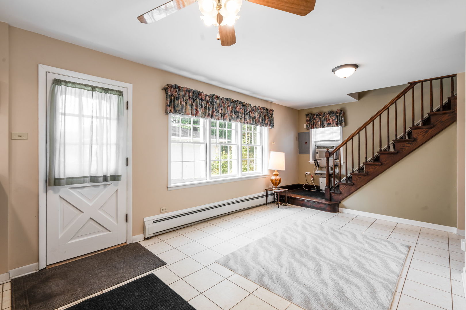 5113 W 79th Place, Burbank, IL 60459
