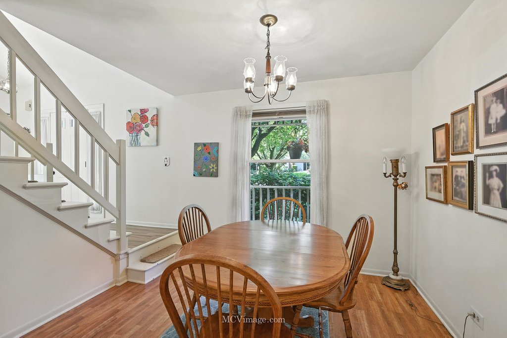 1404 Queensgreen Circle #1404, Naperville, IL 60563
