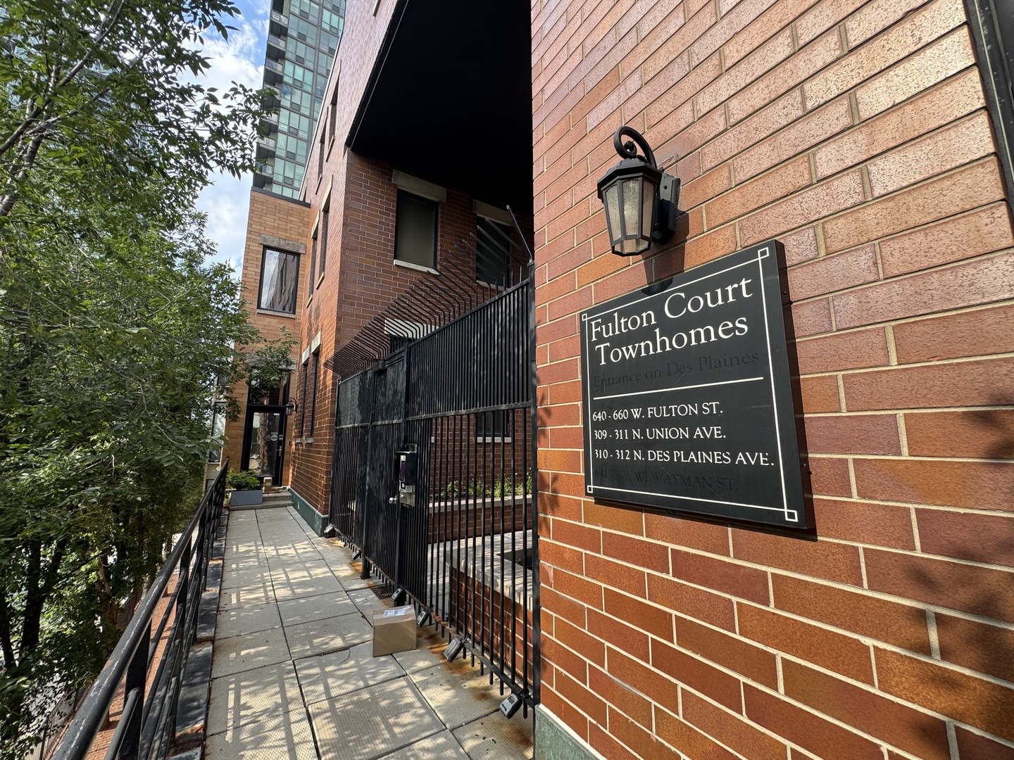 311 N Union Avenue #B, Chicago, IL 60661