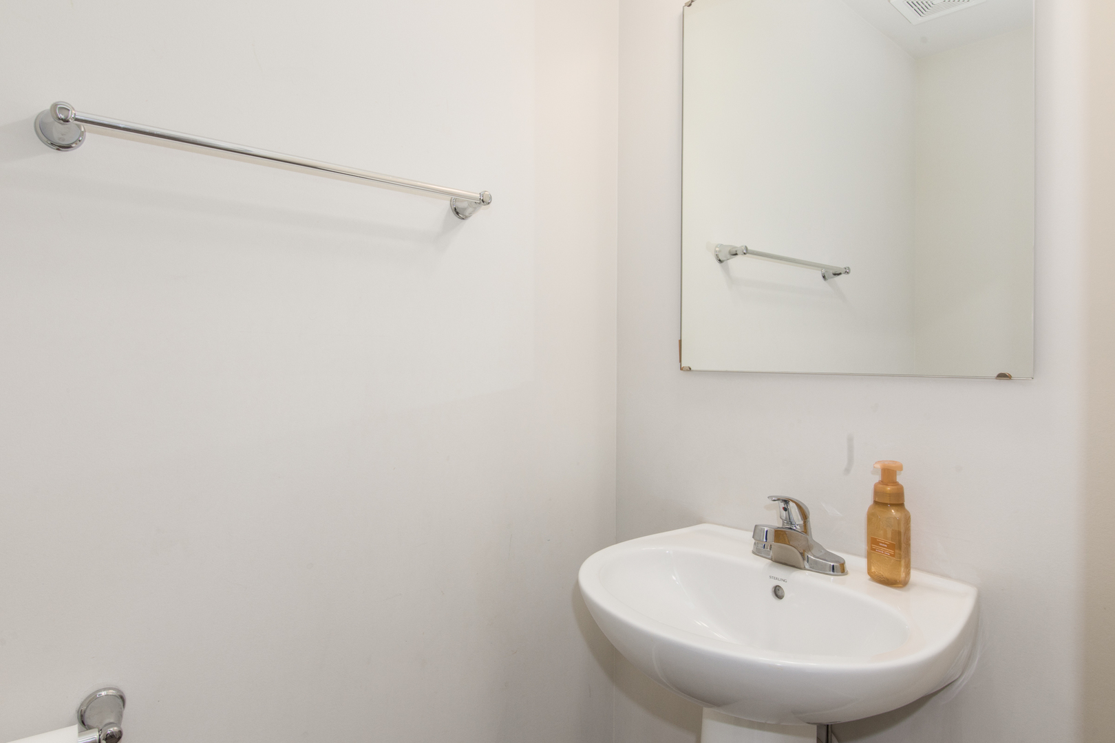 411 E Meadowdale Circle, Hampshire, IL 60140