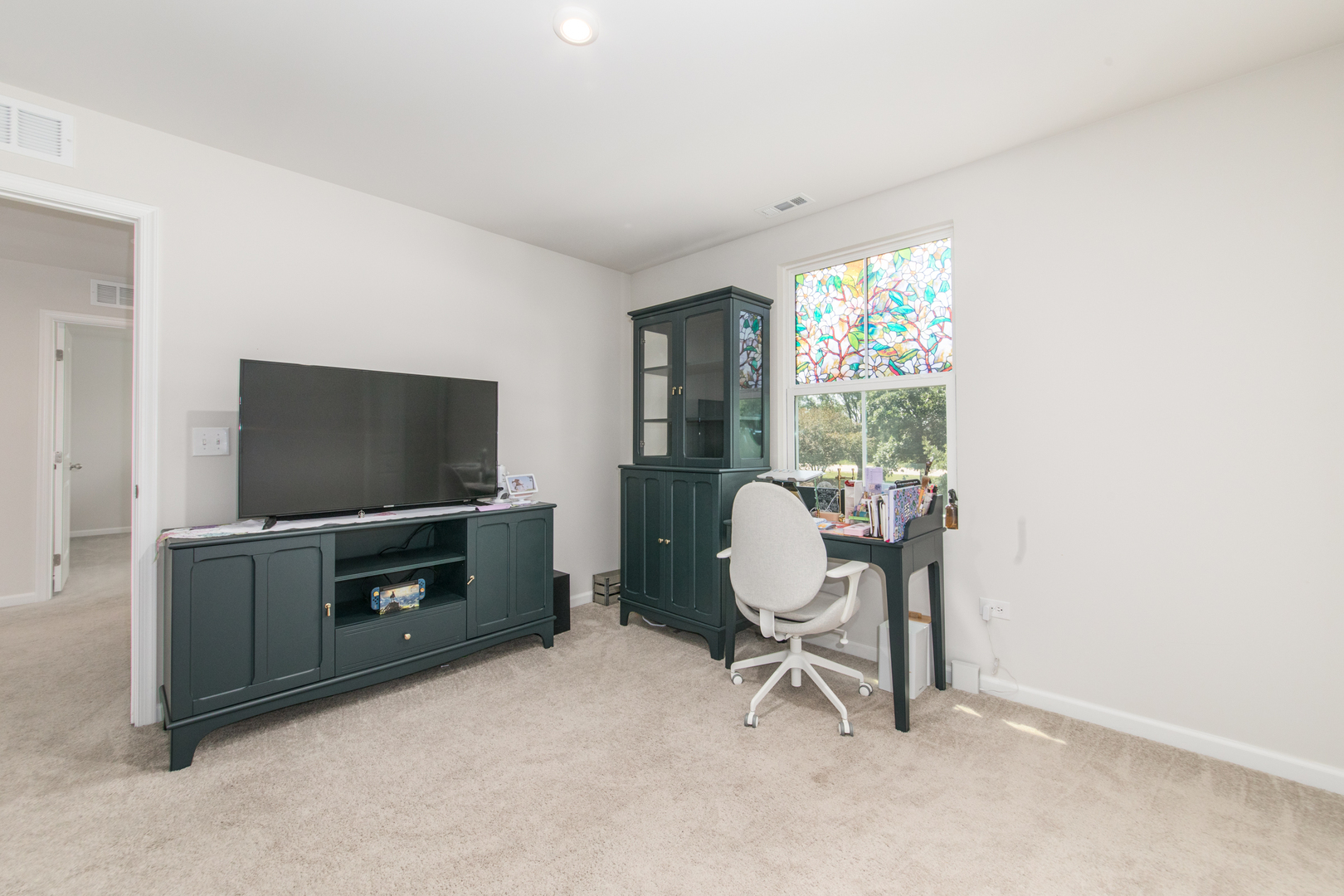 411 E Meadowdale Circle, Hampshire, IL 60140