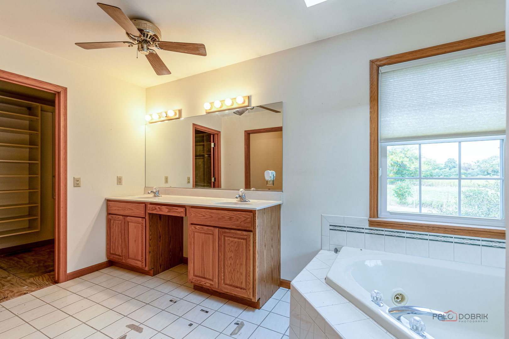 908 Amber Lane, Lake Villa, IL 60046