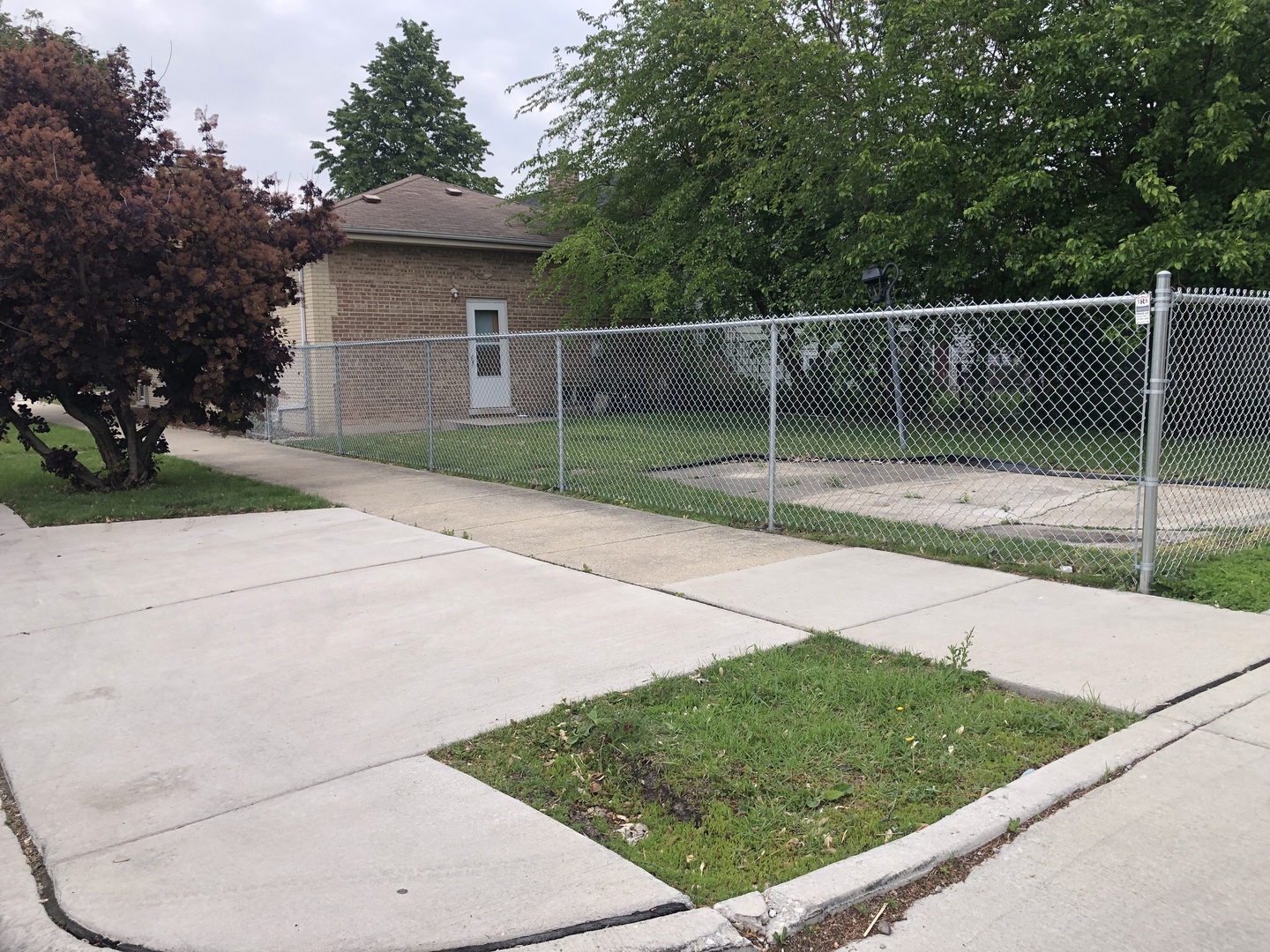 6100 S PARKSIDE Avenue, Chicago, IL 60638