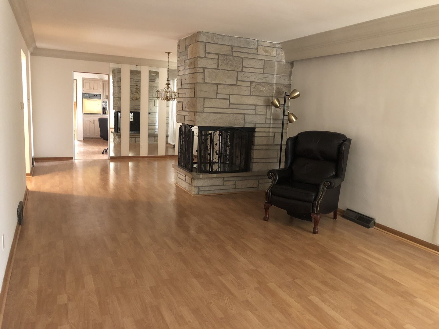 6100 S PARKSIDE Avenue, Chicago, IL 60638