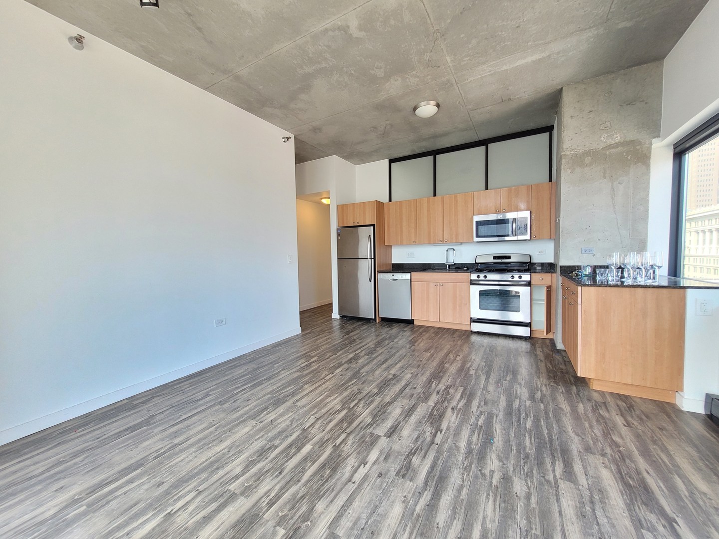 235 W Van Buren Street #2403, Chicago, IL 60607