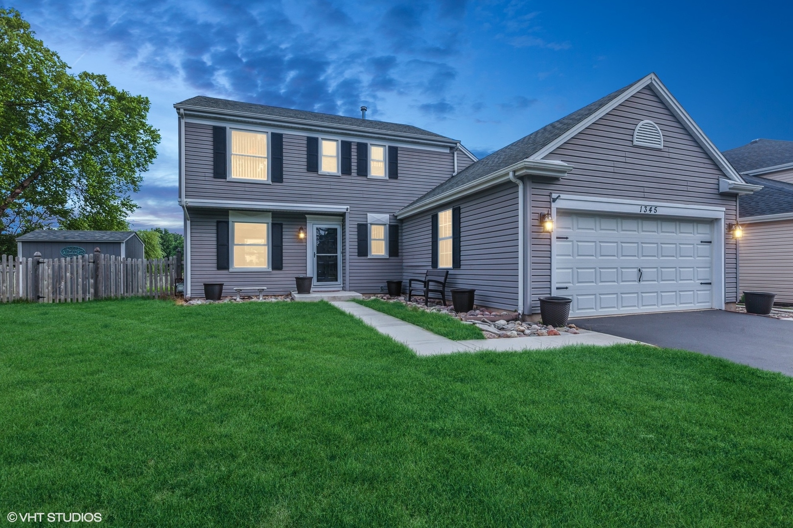 1345 Rose Avenue, Carol Stream, IL 60188