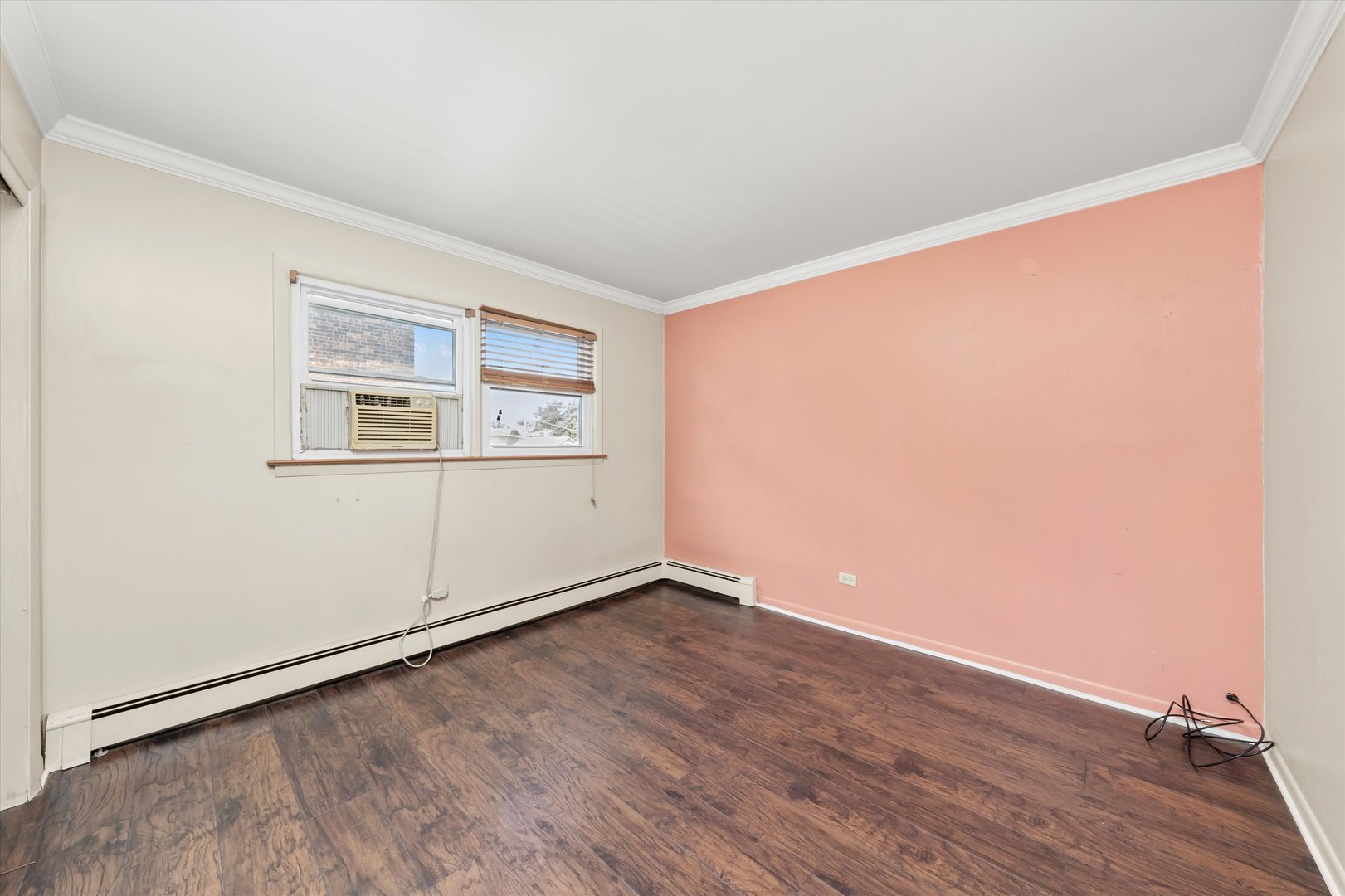 5629 6th Avenue #2A, Countryside, IL 60525