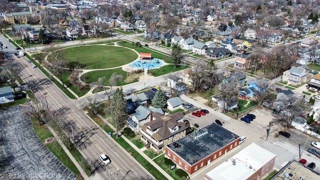 411 W Galena Boulevard, Aurora, IL 60506
