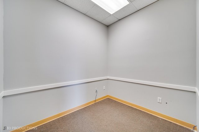 411 W Galena Boulevard, Aurora, IL 60506