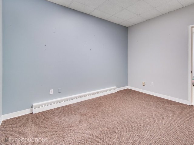 411 W Galena Boulevard, Aurora, IL 60506
