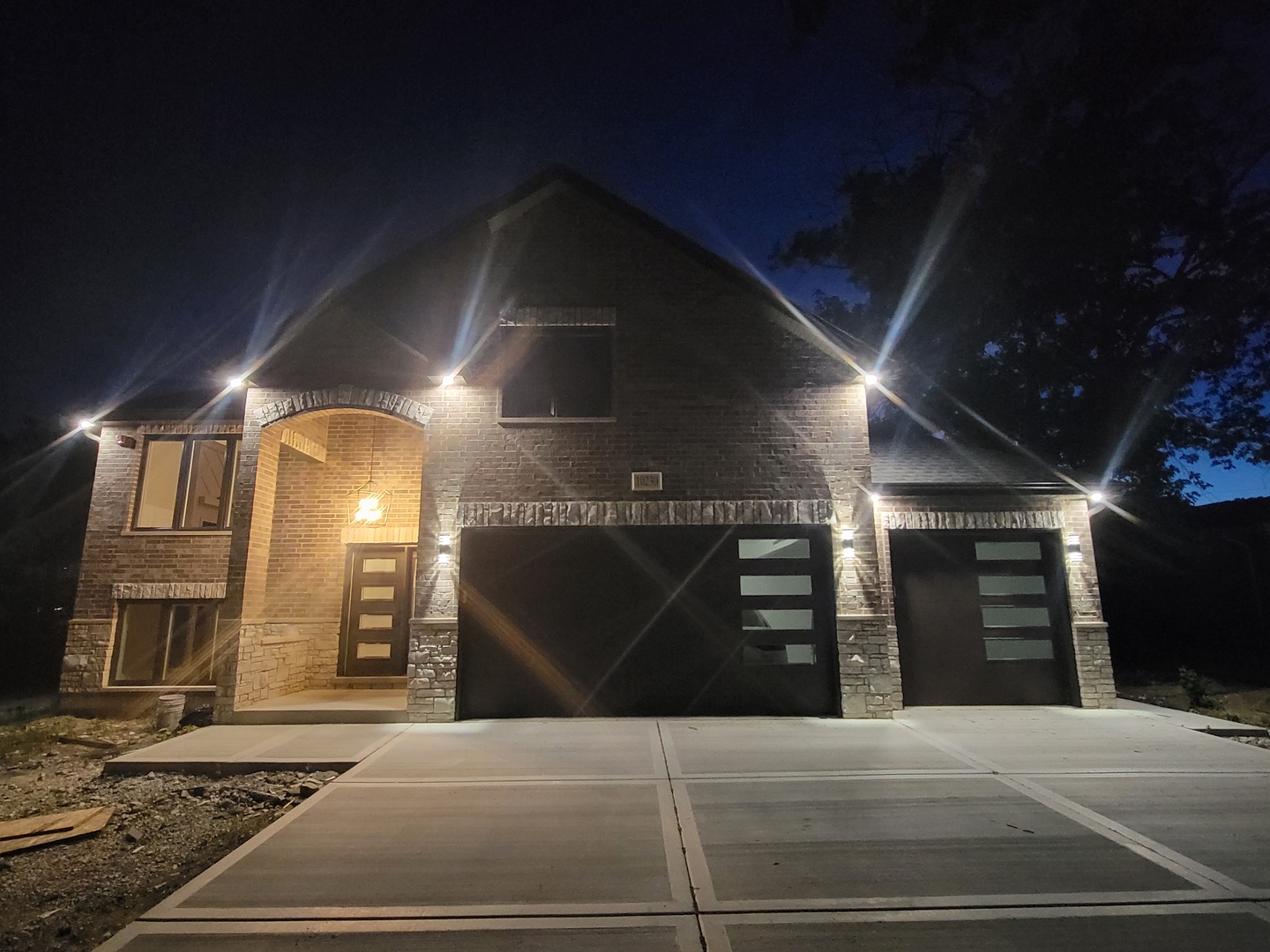 10230 S 83rd Court, Palos Hills, IL 60465