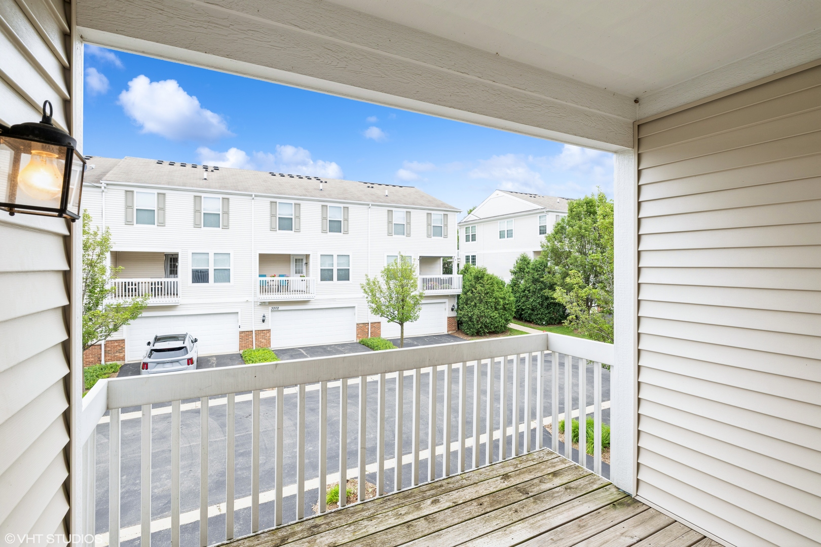 3404 Neubauer Circle, Lindenhurst, IL 60046
