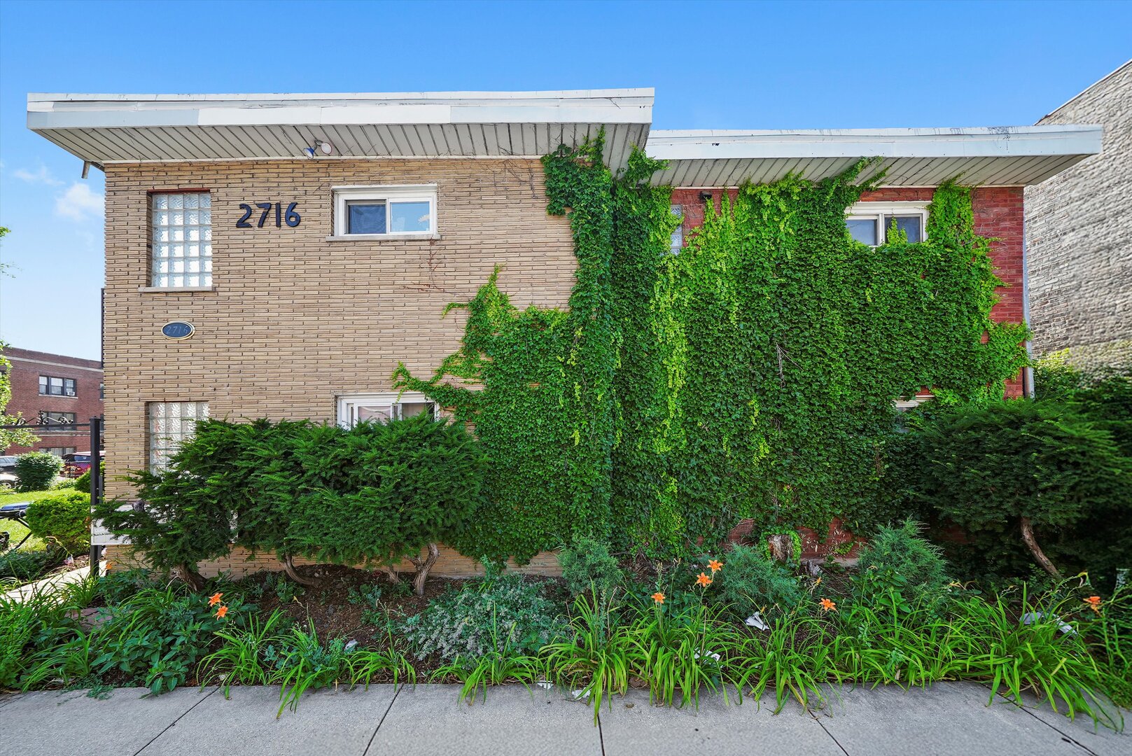 2716 Ridgeland Avenue #7, Berwyn, IL 60402