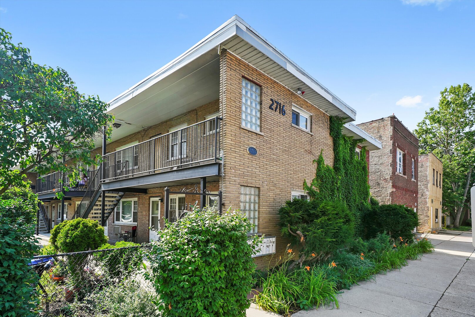 2716 Ridgeland Avenue #7, Berwyn, IL 60402