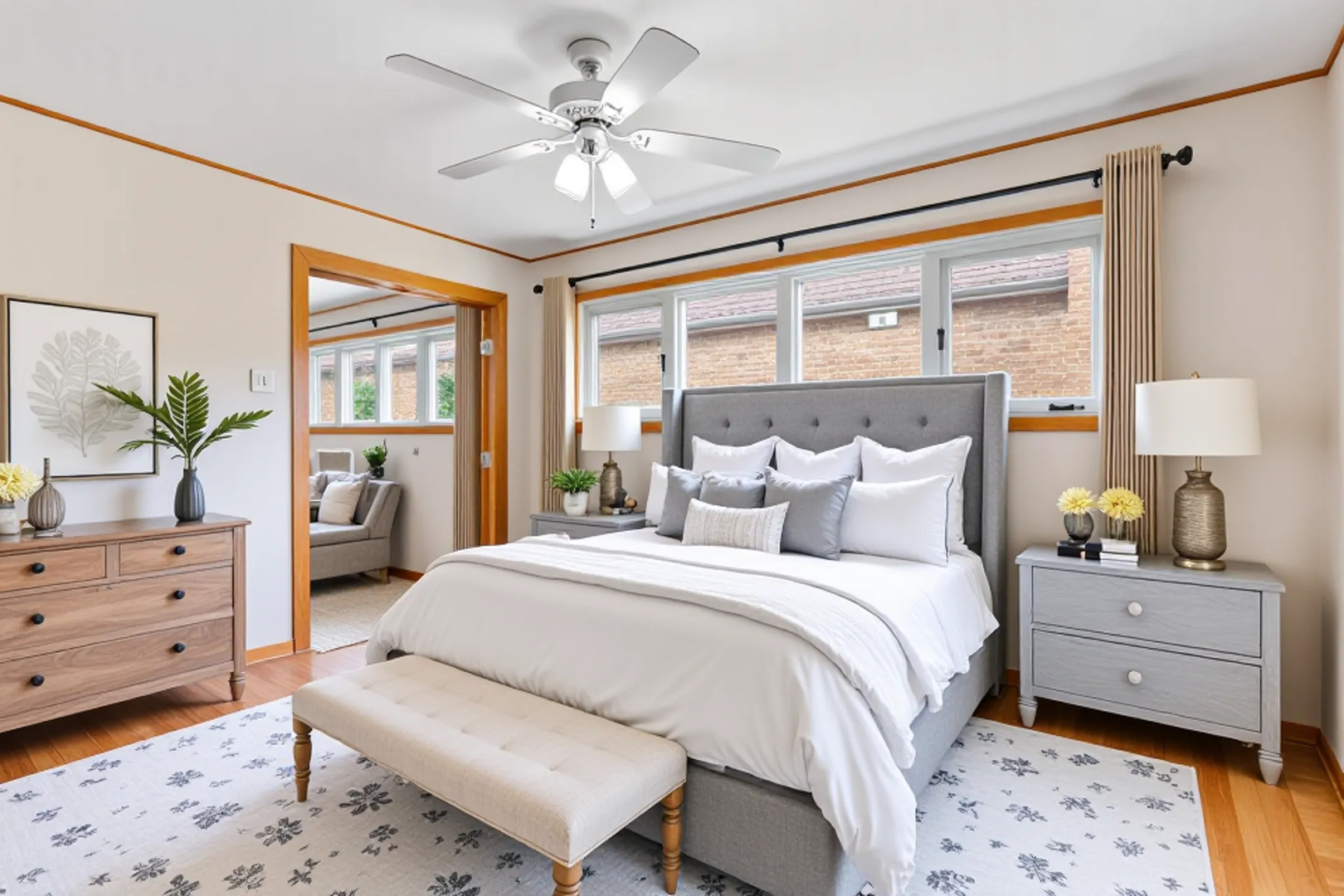 6045 S Narragansett Avenue, Chicago, IL 60638