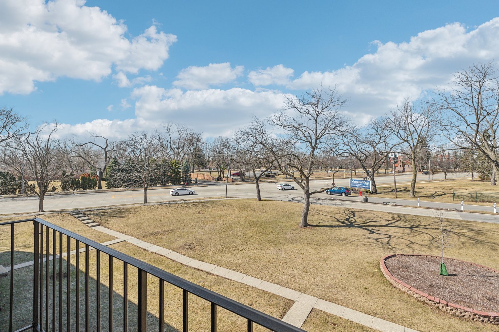 501 Mchenry Road #3B, Wheeling, IL 60090