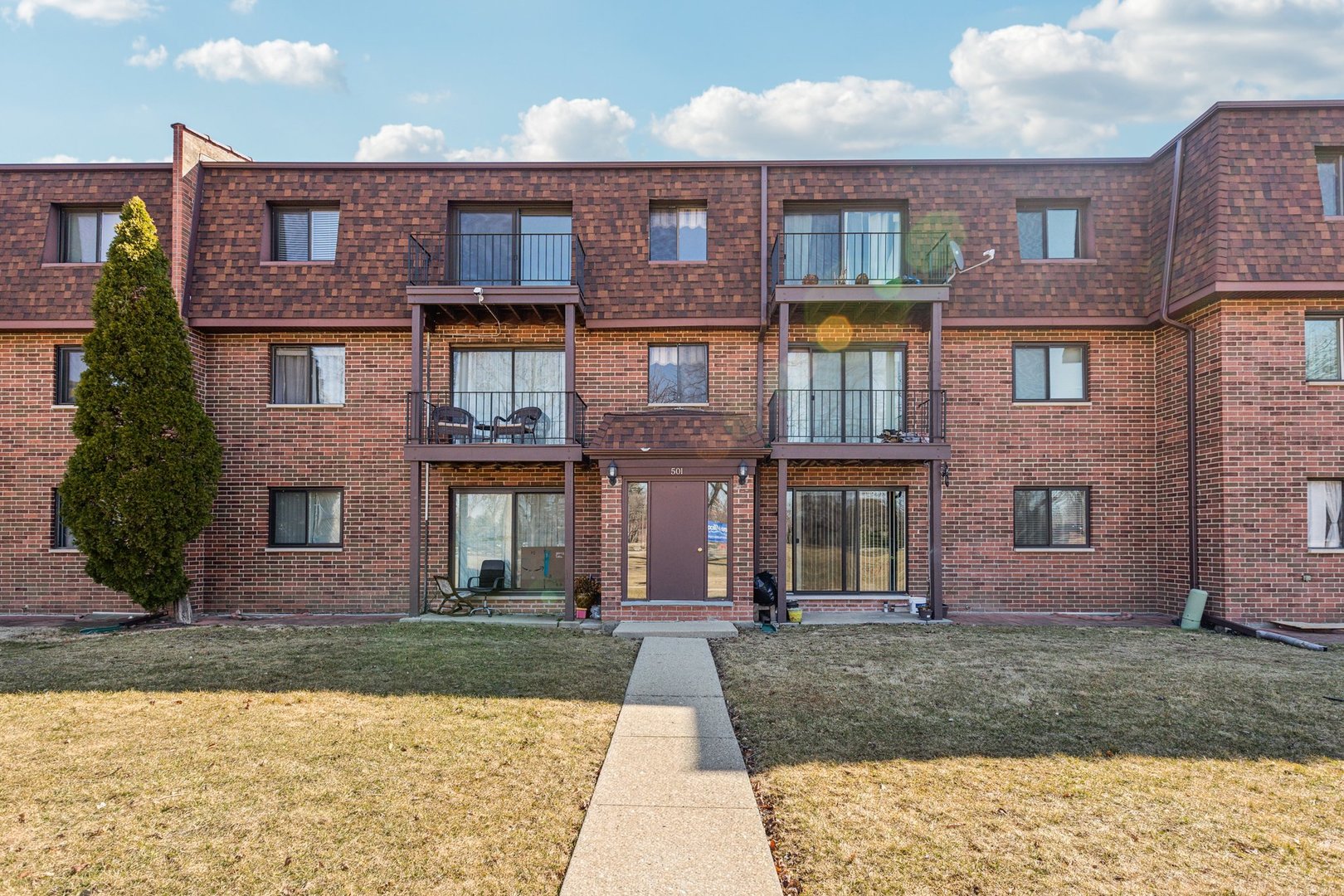 501 Mchenry Road #3B, Wheeling, IL 60090