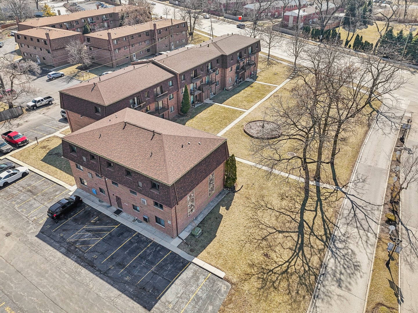 501 Mchenry Road #3B, Wheeling, IL 60090